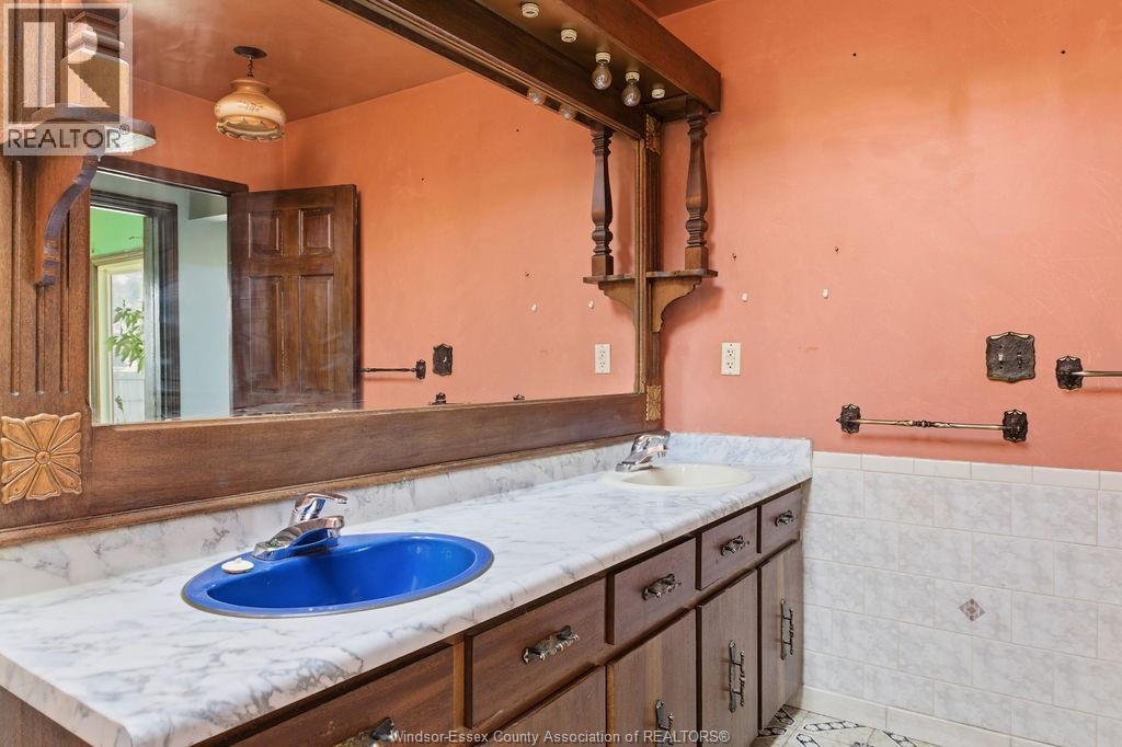 2417 PILLETTE ROAD, Windsor, Ontario, N8T1P7 — Photo 22