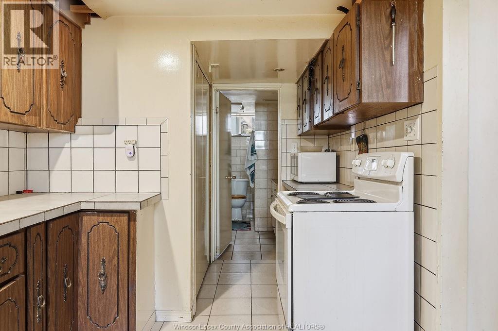 2417 PILLETTE ROAD, Windsor, Ontario, N8T1P7 — Photo 28