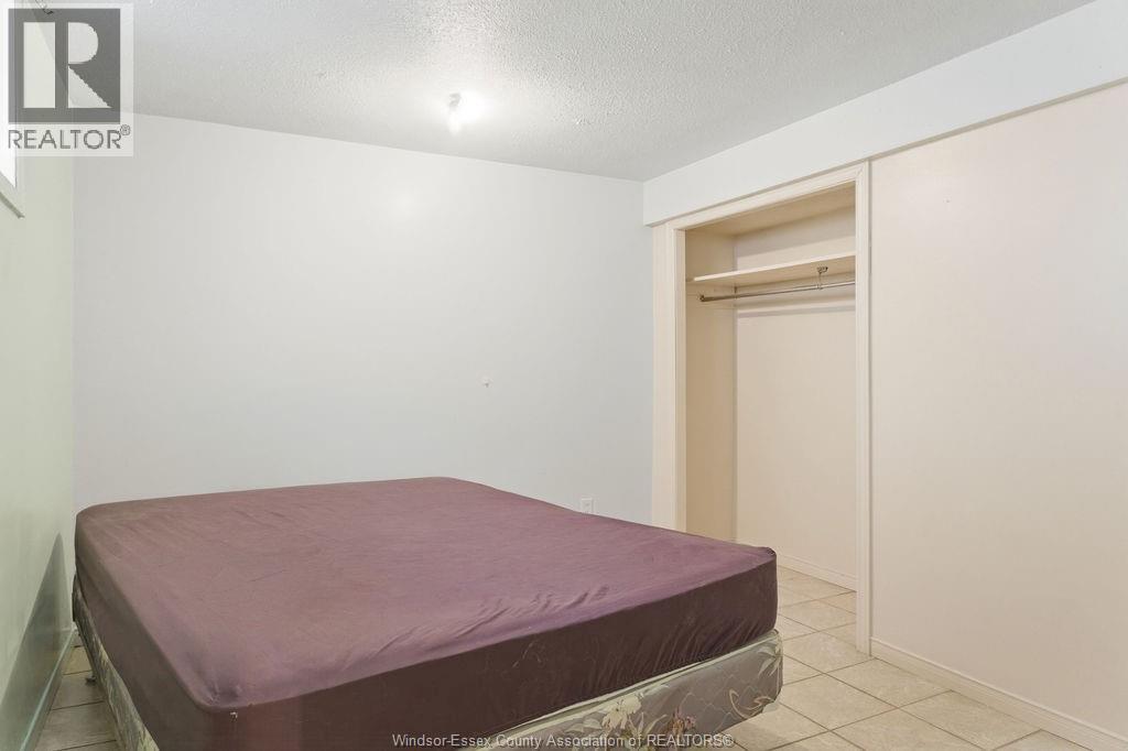 2417 PILLETTE ROAD, Windsor, Ontario, N8T1P7 — Photo 31