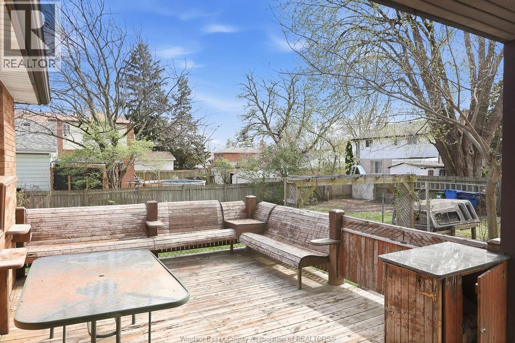 2417 PILLETTE ROAD, Windsor, Ontario, N8T1P7 — Photo 33