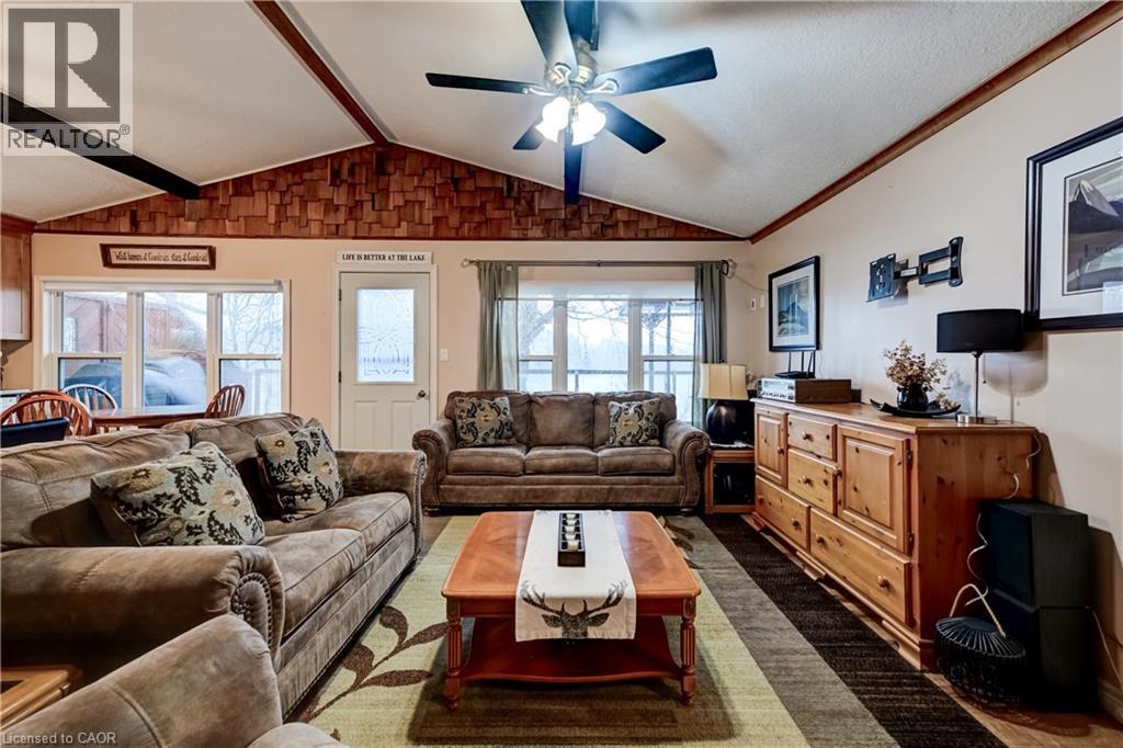 236 ROAD 2 N, Conestogo Lake, Ontario, N0G2K0 — Photo 6