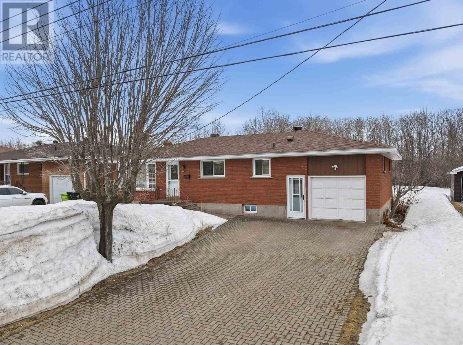 68 Reid ST, Sault Ste. Marie, Ontario, P6B4T7 — Photo 2