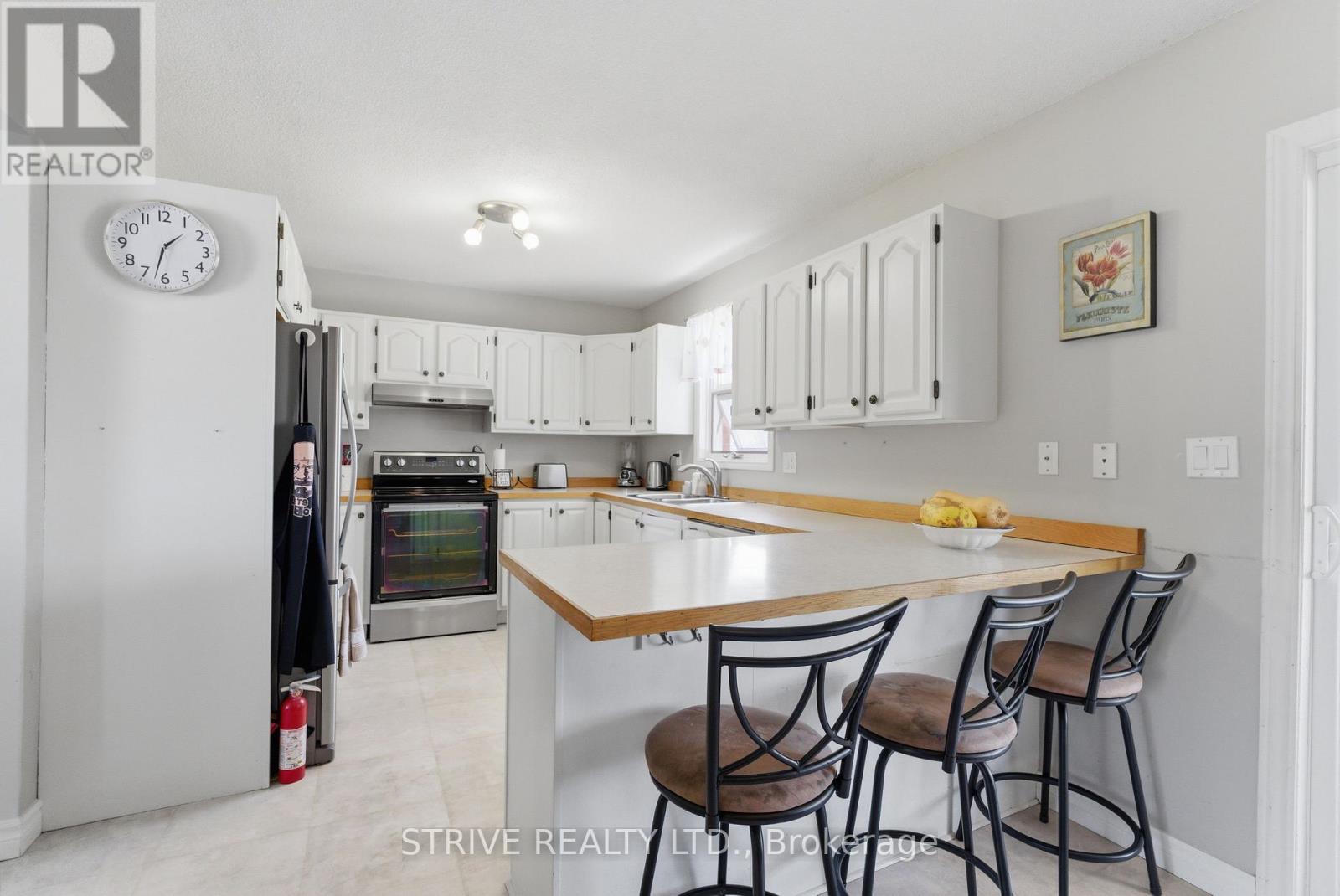 524 LISBON COURT, Oshawa (Vanier), Ontario, L1J6R3 — Photo 12