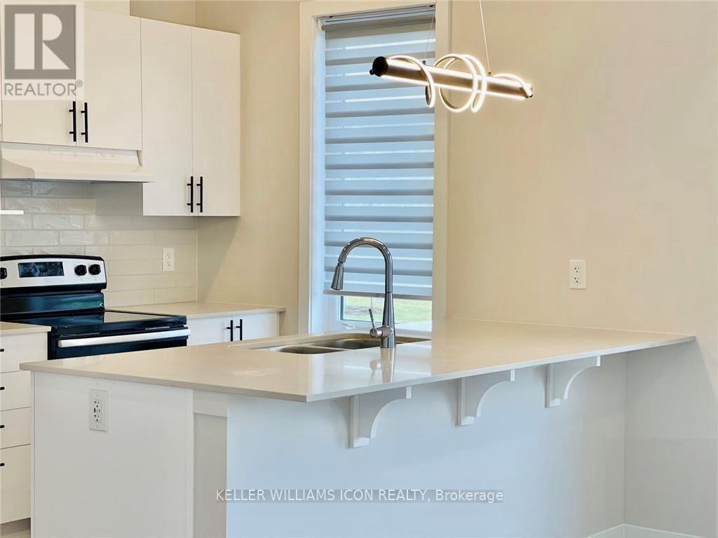 318 CANADENSIS LANE, Ottawa, Ontario, K2J6X8 — Photo 8