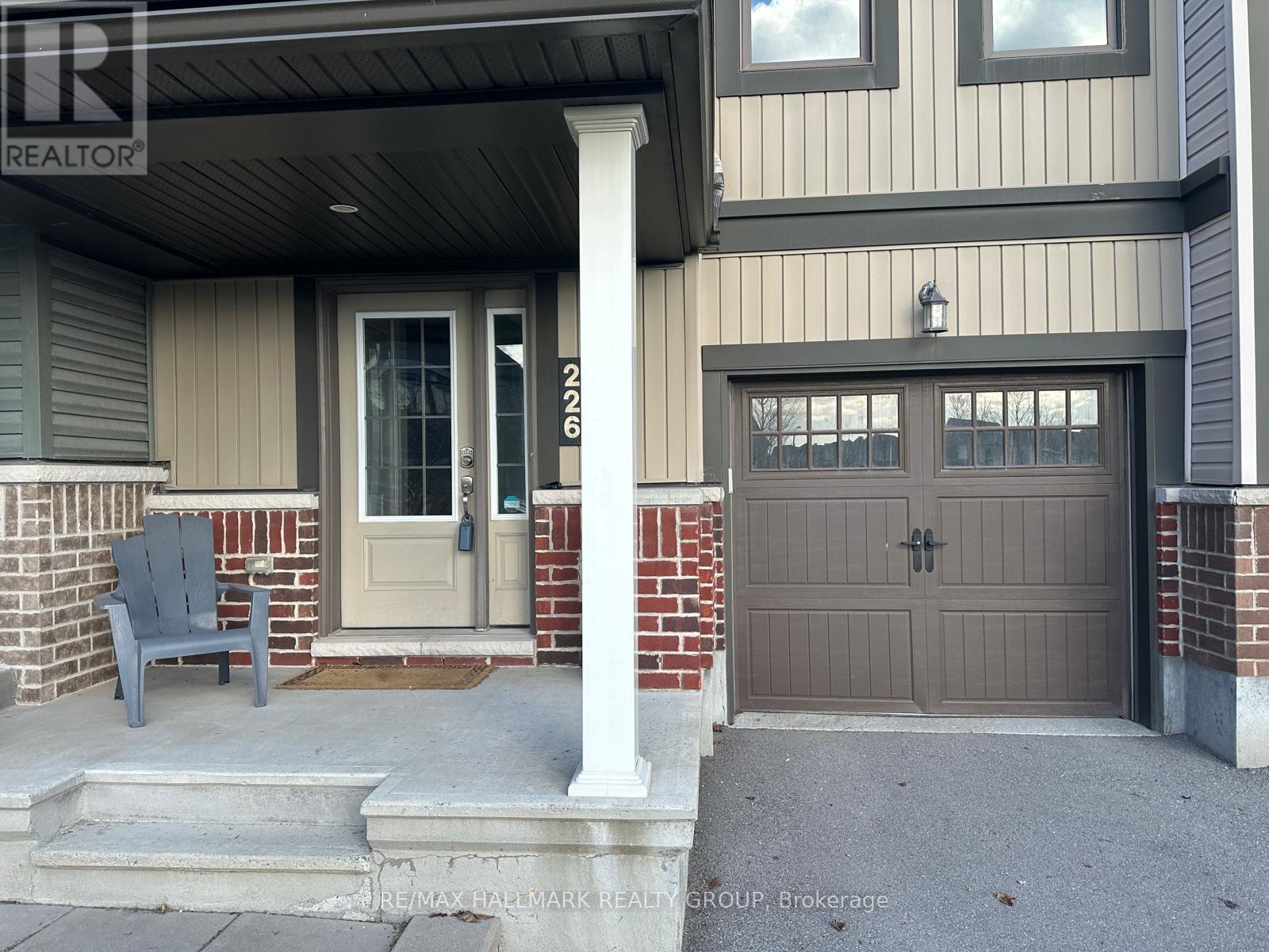 226 HALYARD WAY, Ottawa, Ontario, K1S4E6 — Photo 3