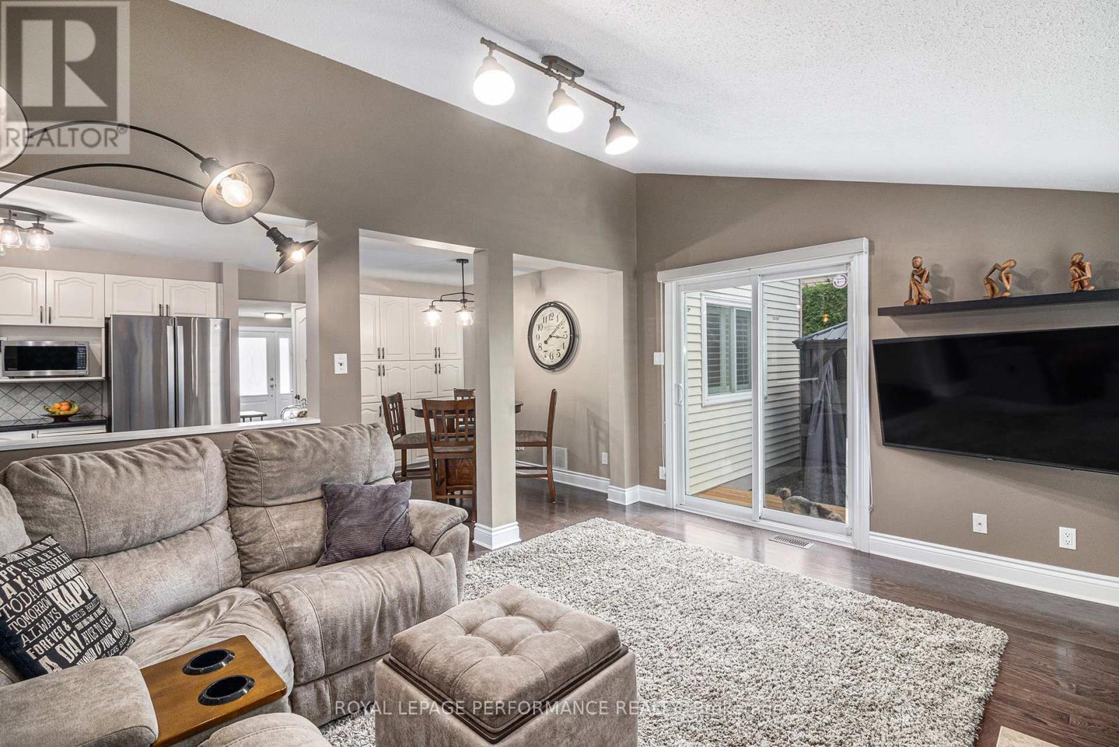 653 THICKET WAY, Ottawa, Ontario, K4A3A7 — Photo 5