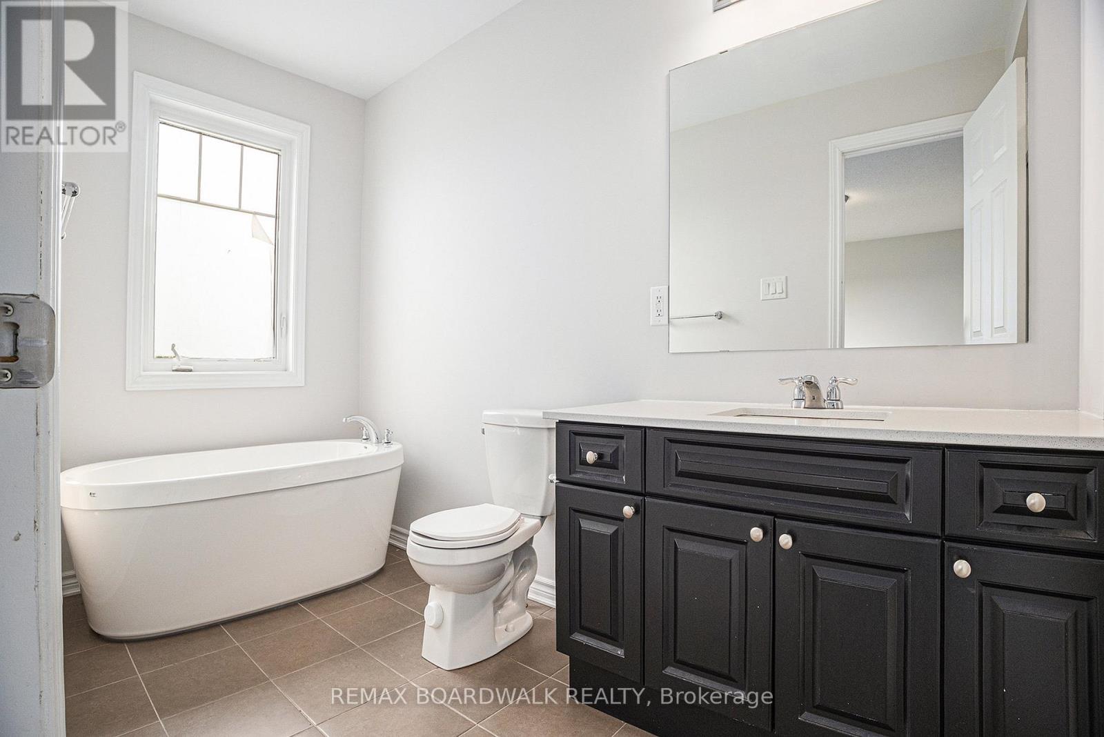 628 MONARDIA WAY, Ottawa, Ontario, K4A1C8 — Photo 12