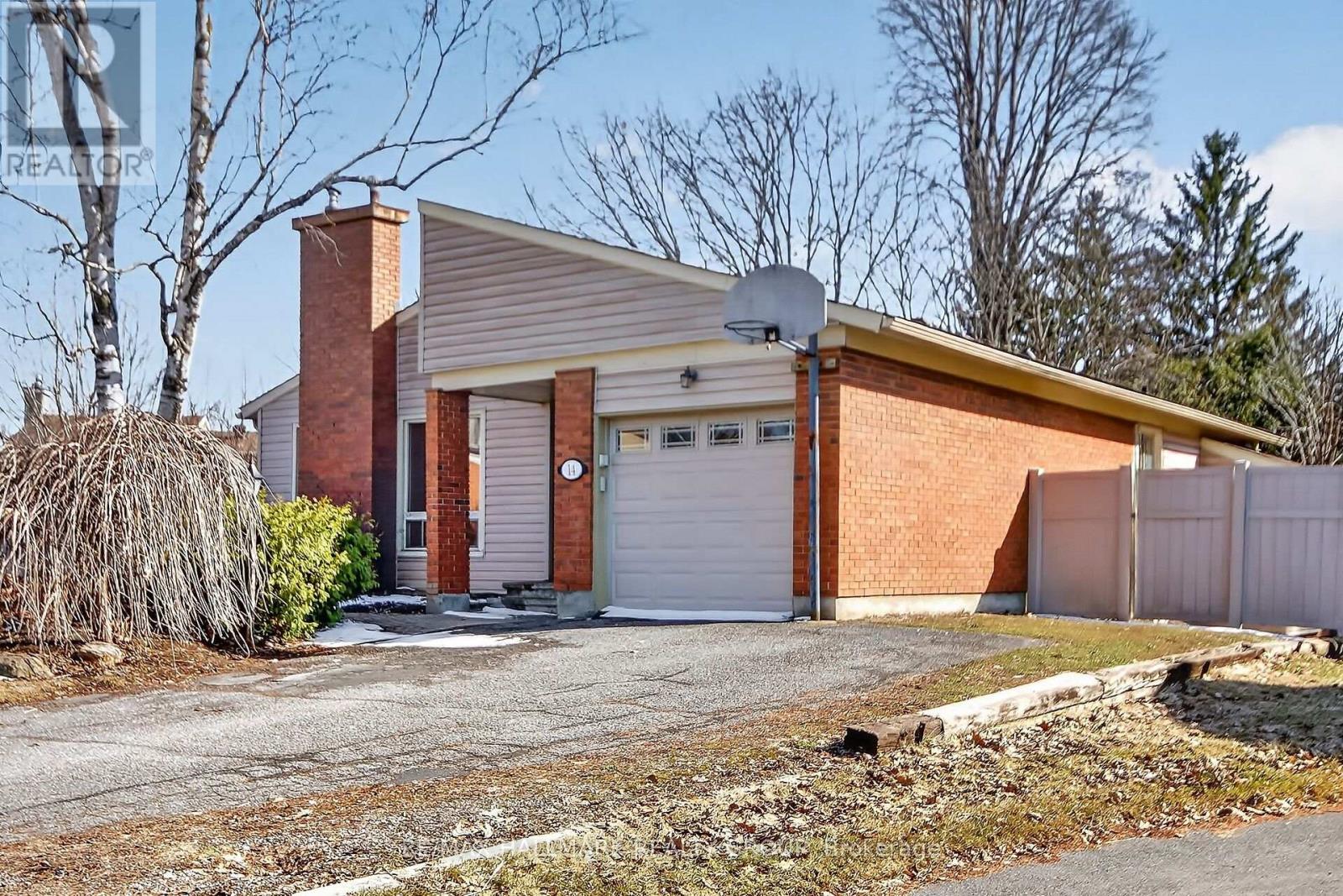 14 JALNA COURT, Ottawa, Ontario, K2J1M6 — Photo 3