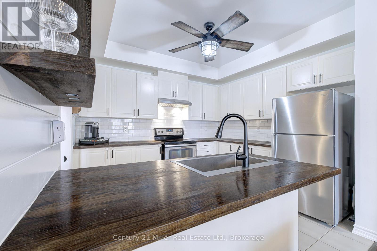 24 HUGILL WAY, Hamilton (Waterdown), Ontario, L8B0A2 — Photo 14