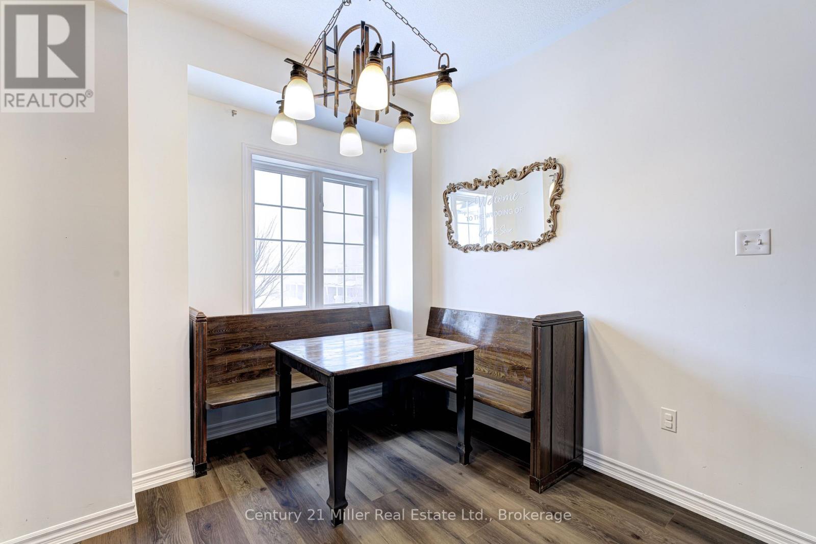 24 HUGILL WAY, Hamilton (Waterdown), Ontario, L8B0A2 — Photo 8