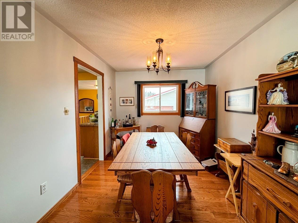 14 Lloyd Irwin ST, Marathon, Ontario, P0T2E0 — Photo 5