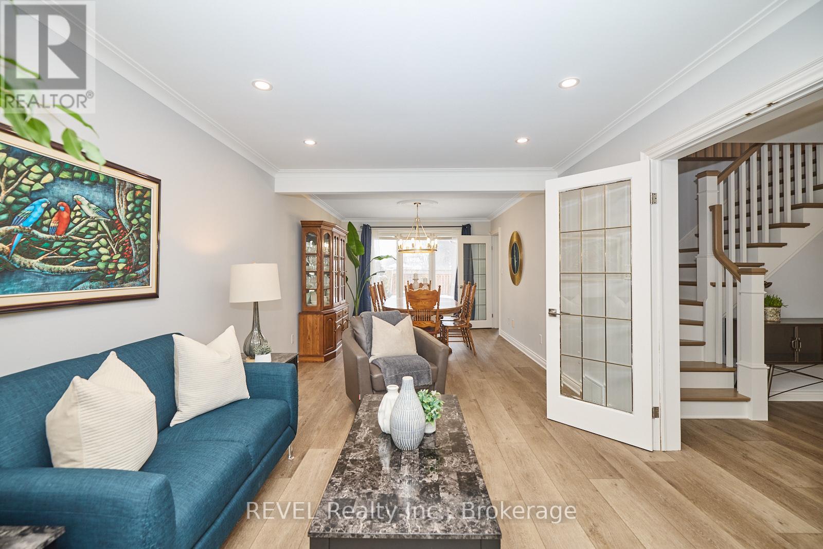 8007 OAKRIDGE DRIVE, Niagara Falls (Mt. Carmel), Ontario, L2H2W1 — Photo 10