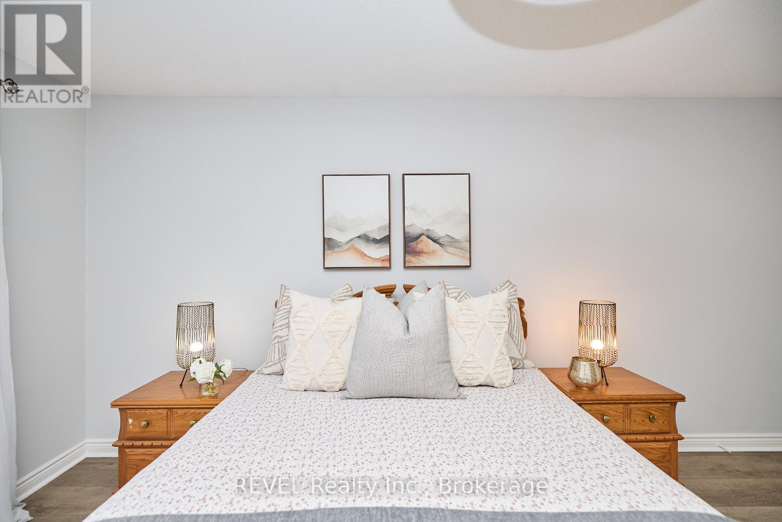 8007 OAKRIDGE DRIVE, Niagara Falls (Mt. Carmel), Ontario, L2H2W1 — Photo 27