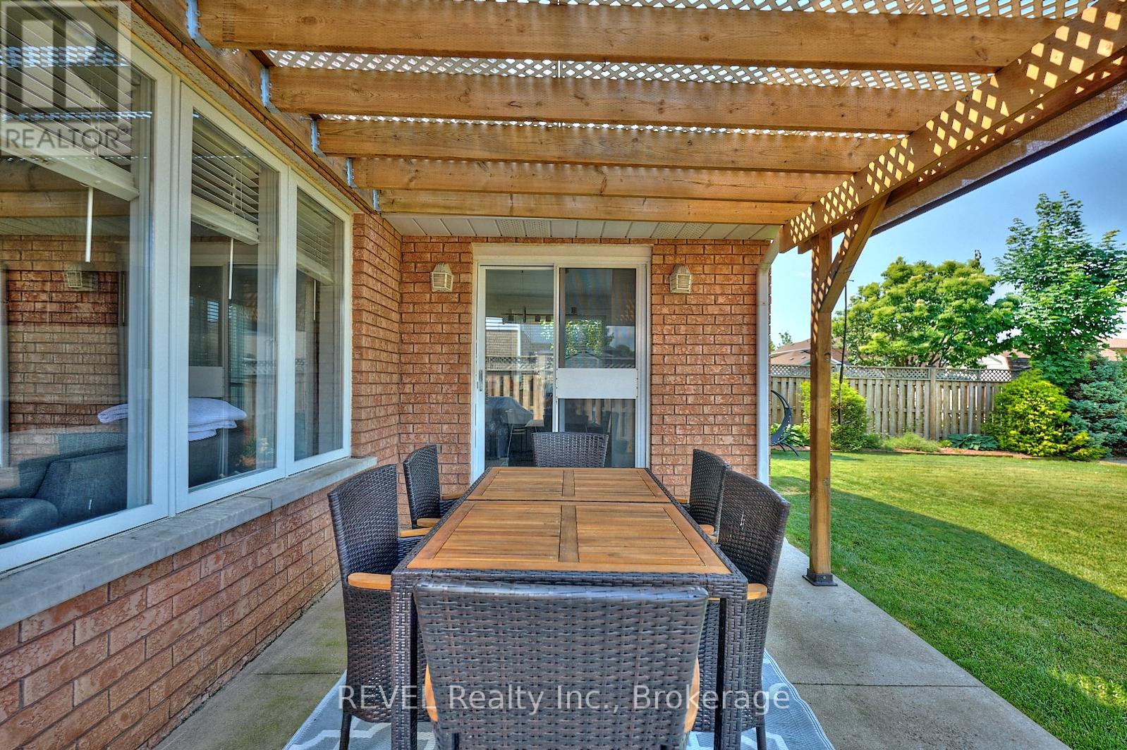 8007 OAKRIDGE DRIVE, Niagara Falls (Mt. Carmel), Ontario, L2H2W1 — Photo 44