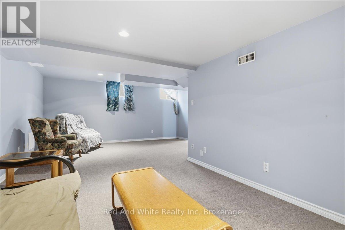 103 DOWNING CRESCENT, Barrie (Holly), Ontario, L4N8V5 — Photo 39