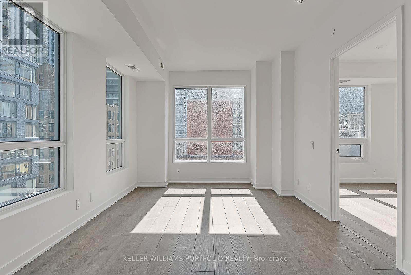 907 - 108 PETER STREET, Toronto (Waterfront Communities), Ontario, M5V0W2 — Photo 8