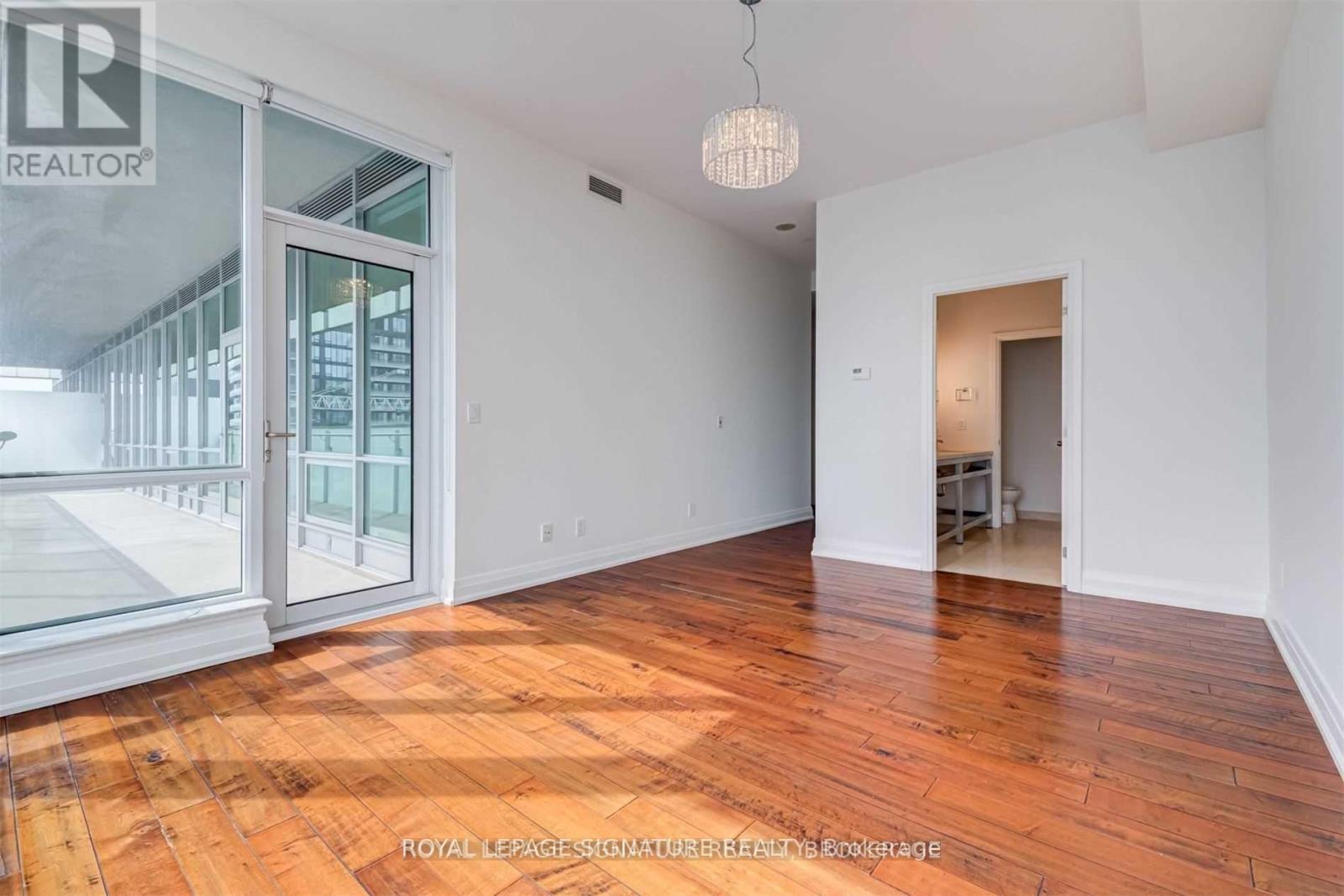 4201 - 80 JOHN STREET, Toronto (Waterfront Communities), Ontario, M5V3X4 — Photo 18