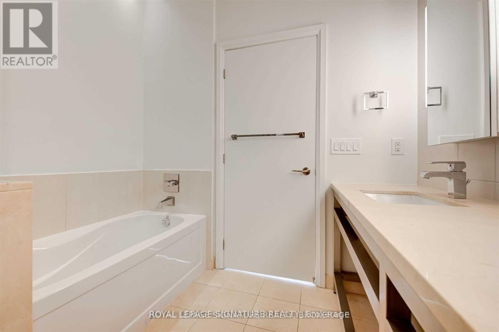 4201 - 80 JOHN STREET, Toronto (Waterfront Communities), Ontario, M5V3X4 — Photo 20