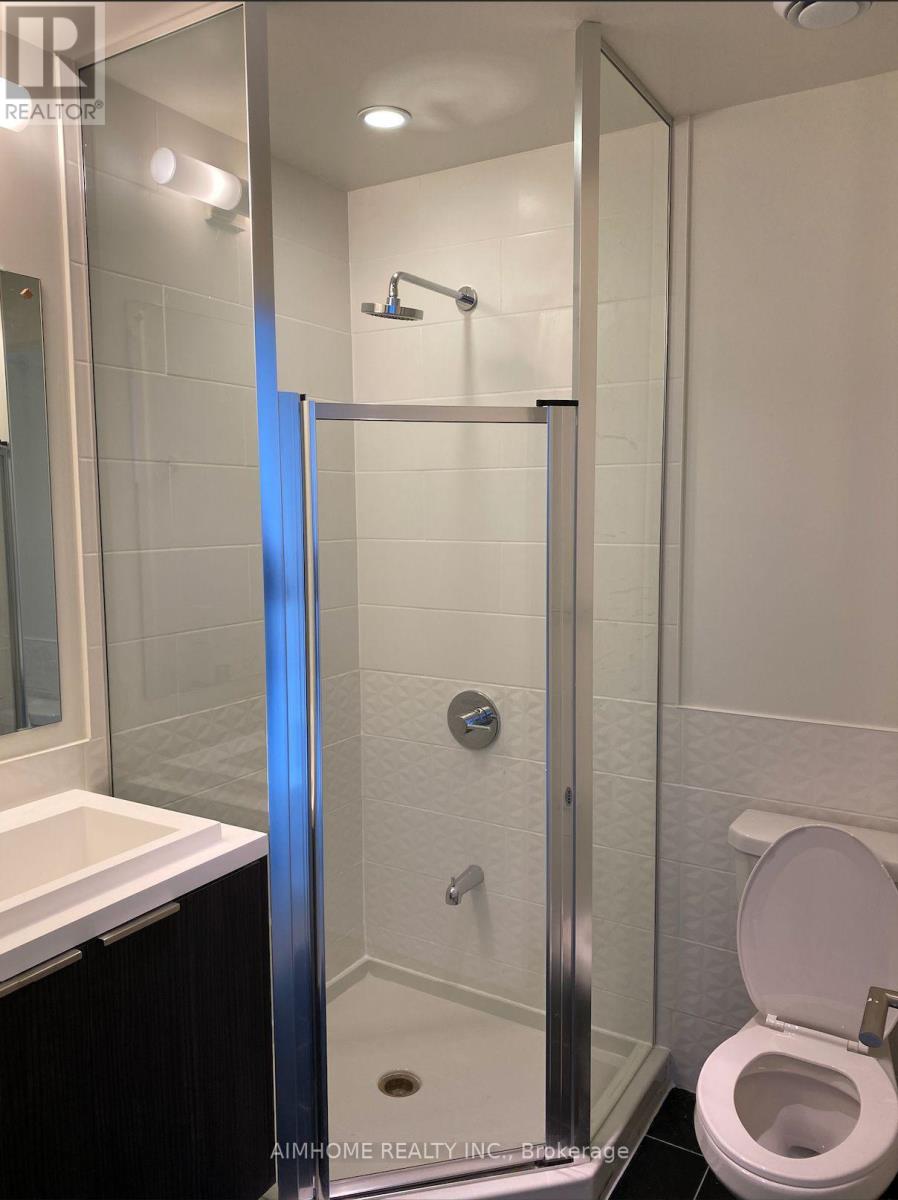 405 - 2 SONIC WAY, Toronto (Flemingdon Park), Ontario, M3C0P2 — Photo 6