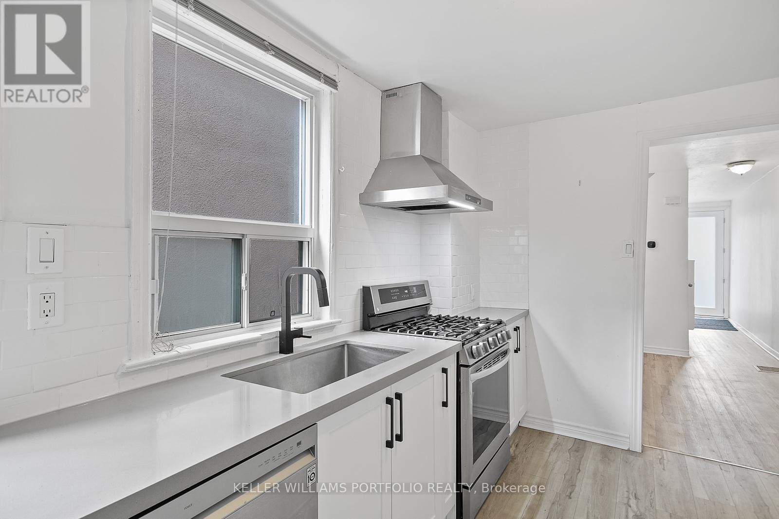 58 MANNING AVENUE, Toronto (Trinity-Bellwoods), Ontario, M6J2K5 — Photo 17