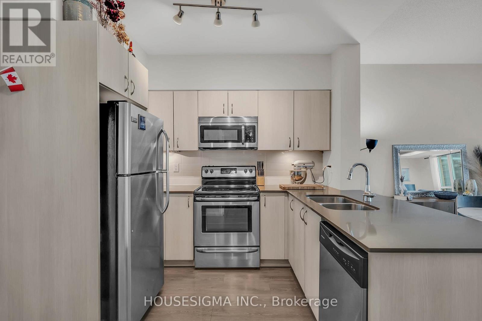 903 - 69 LYNN WILLIAMS STREET, Toronto (Niagara), Ontario, M6K3R7 — Photo 13