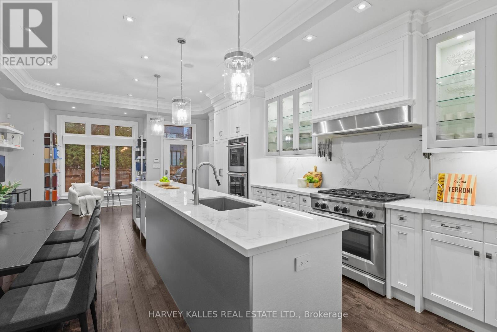 582 WOBURN AVENUE, Toronto (Bedford Park-Nortown), Ontario, M5M1L9 — Photo 15