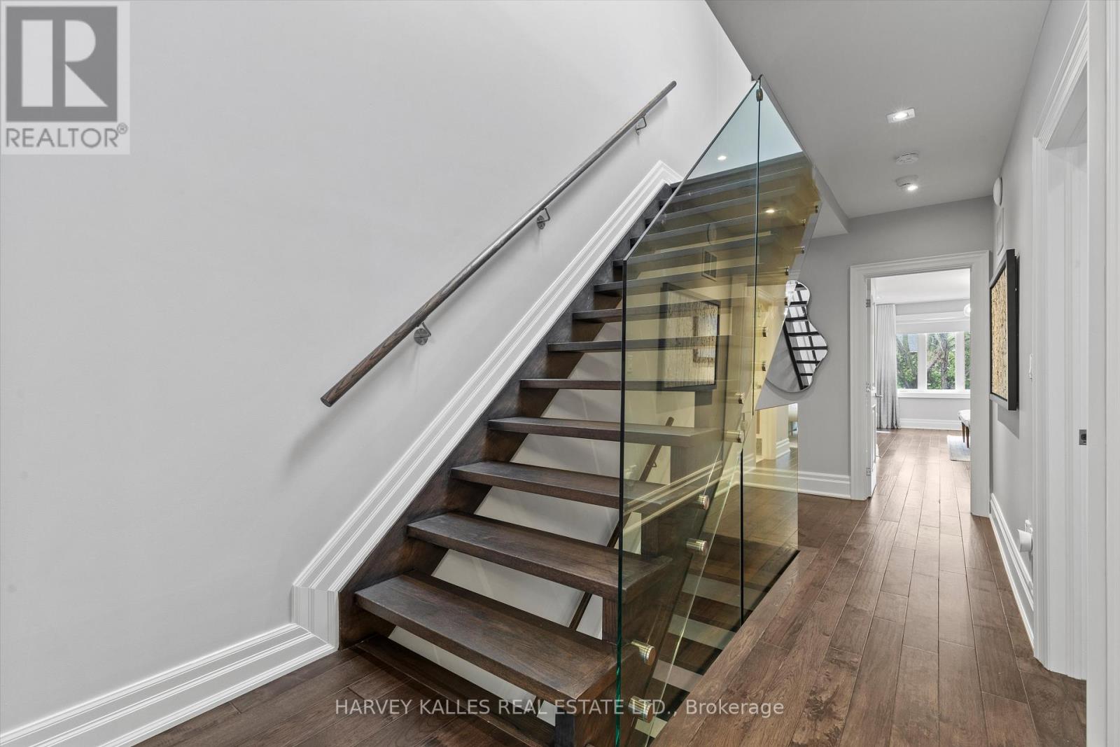 582 WOBURN AVENUE, Toronto (Bedford Park-Nortown), Ontario, M5M1L9 — Photo 29