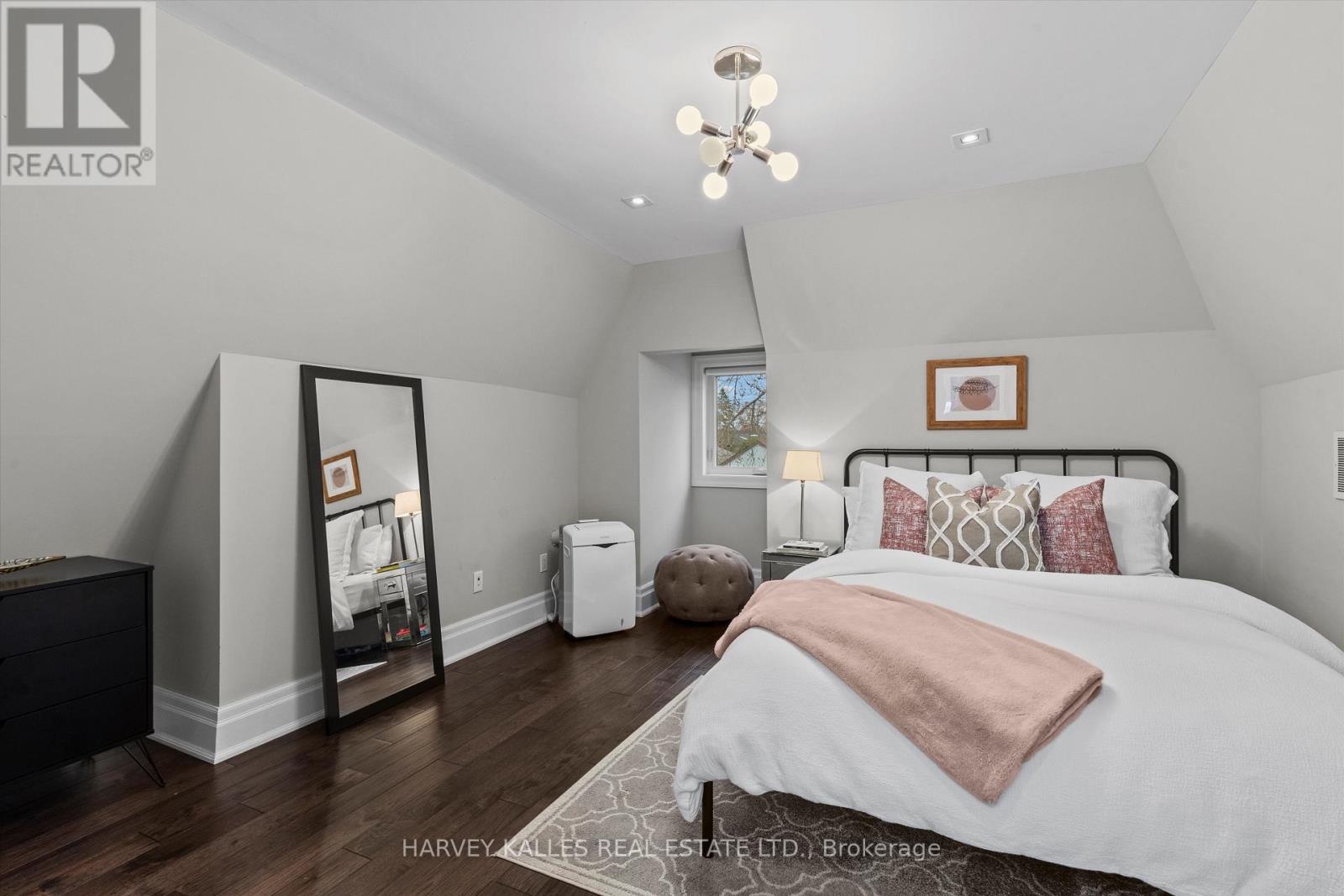 582 WOBURN AVENUE, Toronto (Bedford Park-Nortown), Ontario, M5M1L9 — Photo 31