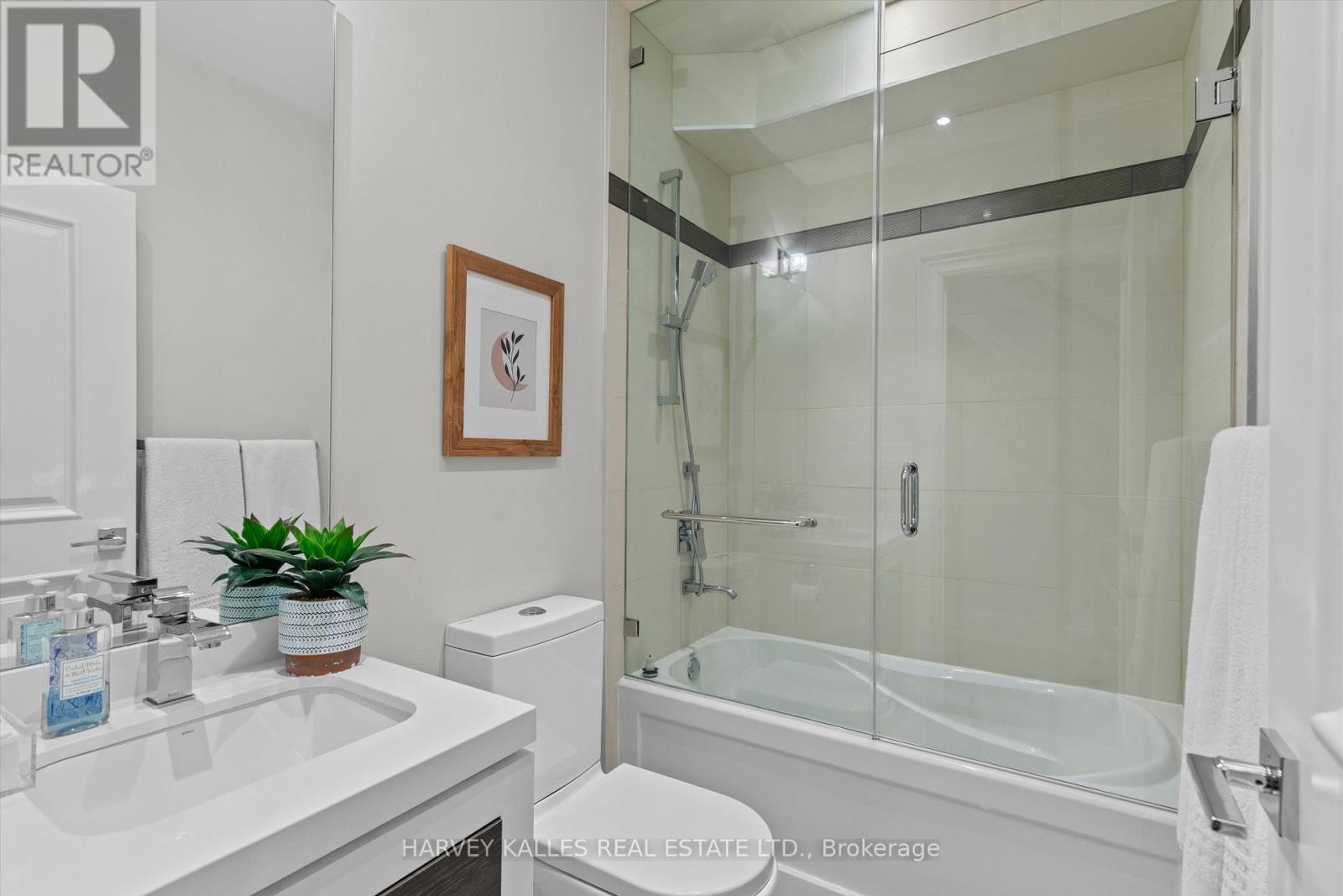 582 WOBURN AVENUE, Toronto (Bedford Park-Nortown), Ontario, M5M1L9 — Photo 39