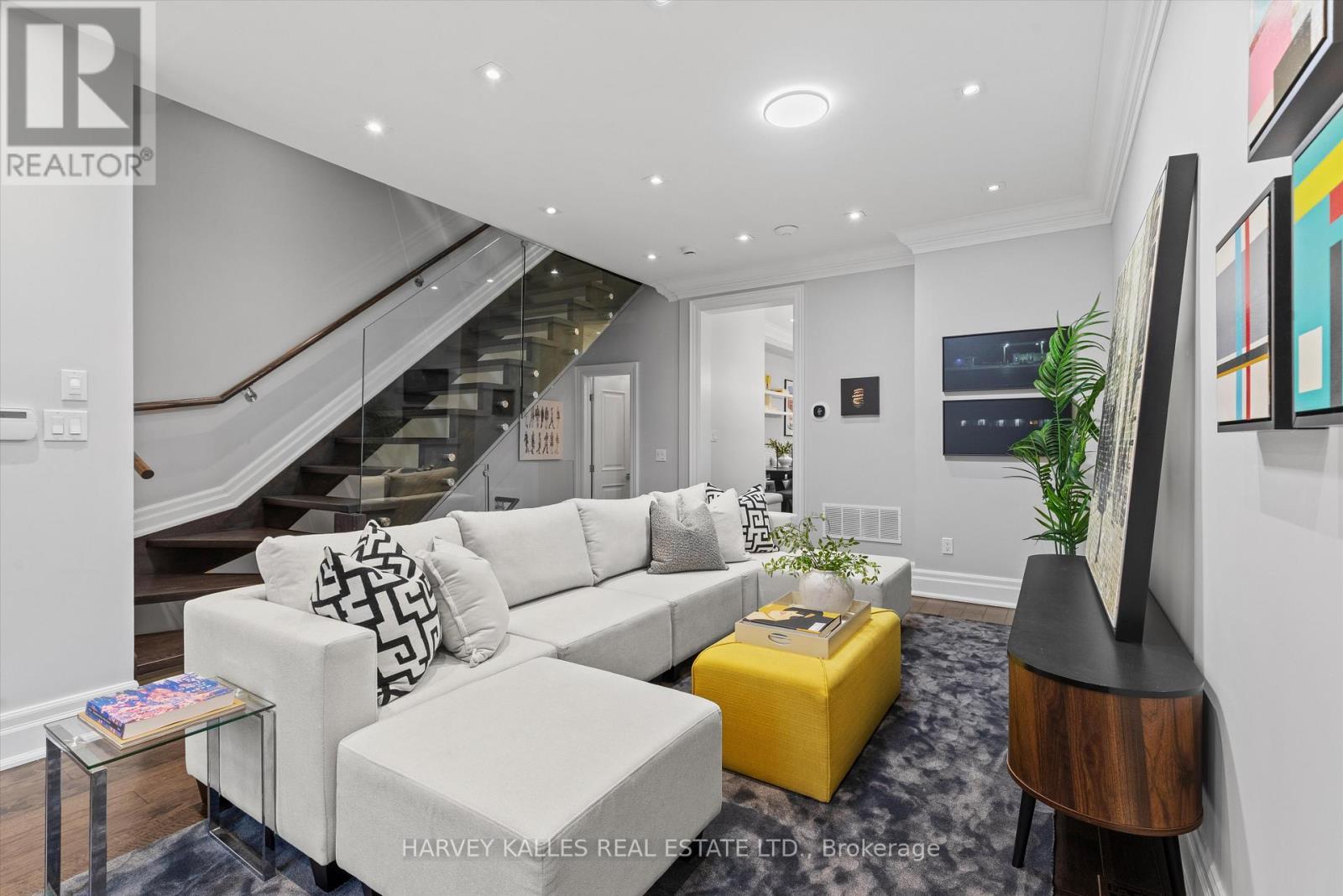 582 WOBURN AVENUE, Toronto (Bedford Park-Nortown), Ontario, M5M1L9 — Photo 6