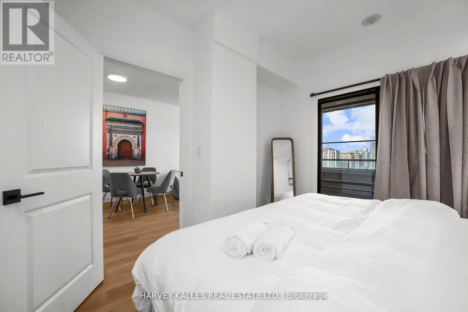 1606 - 18 YORKVILLE AVENUE, Toronto (Annex), Ontario, M4W0B1 — Photo 29