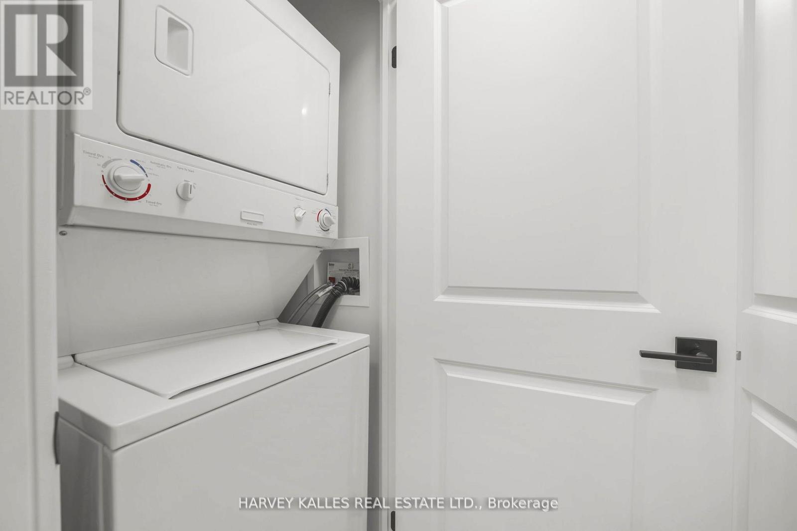 1606 - 18 YORKVILLE AVENUE, Toronto (Annex), Ontario, M4W0B1 — Photo 35