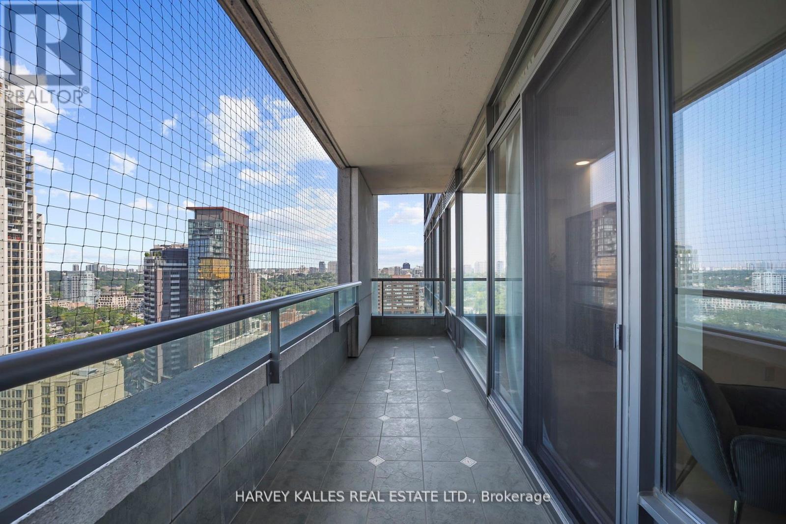 1606 - 18 YORKVILLE AVENUE, Toronto (Annex), Ontario, M4W0B1 — Photo 38