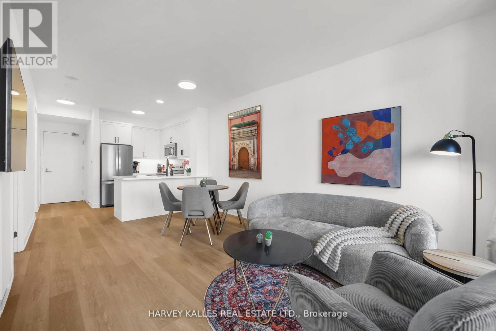 1606 - 18 YORKVILLE AVENUE, Toronto (Annex), Ontario, M4W0B1 — Photo 7