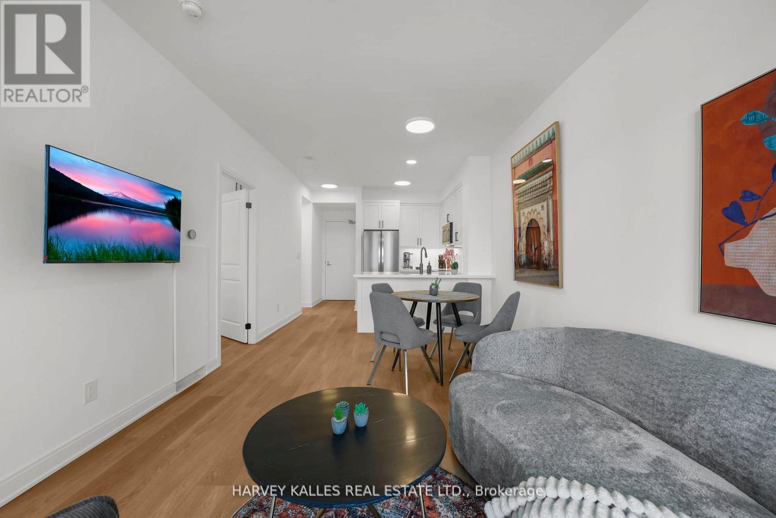 1606 - 18 YORKVILLE AVENUE, Toronto (Annex), Ontario, M4W0B1 — Photo 8