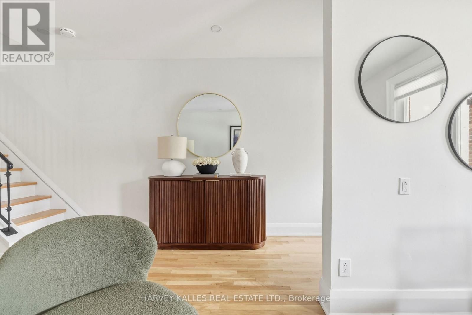 683 HILLSDALE AVENUE E, Toronto (Mount Pleasant East), Ontario, M4S1V4 — Photo 3