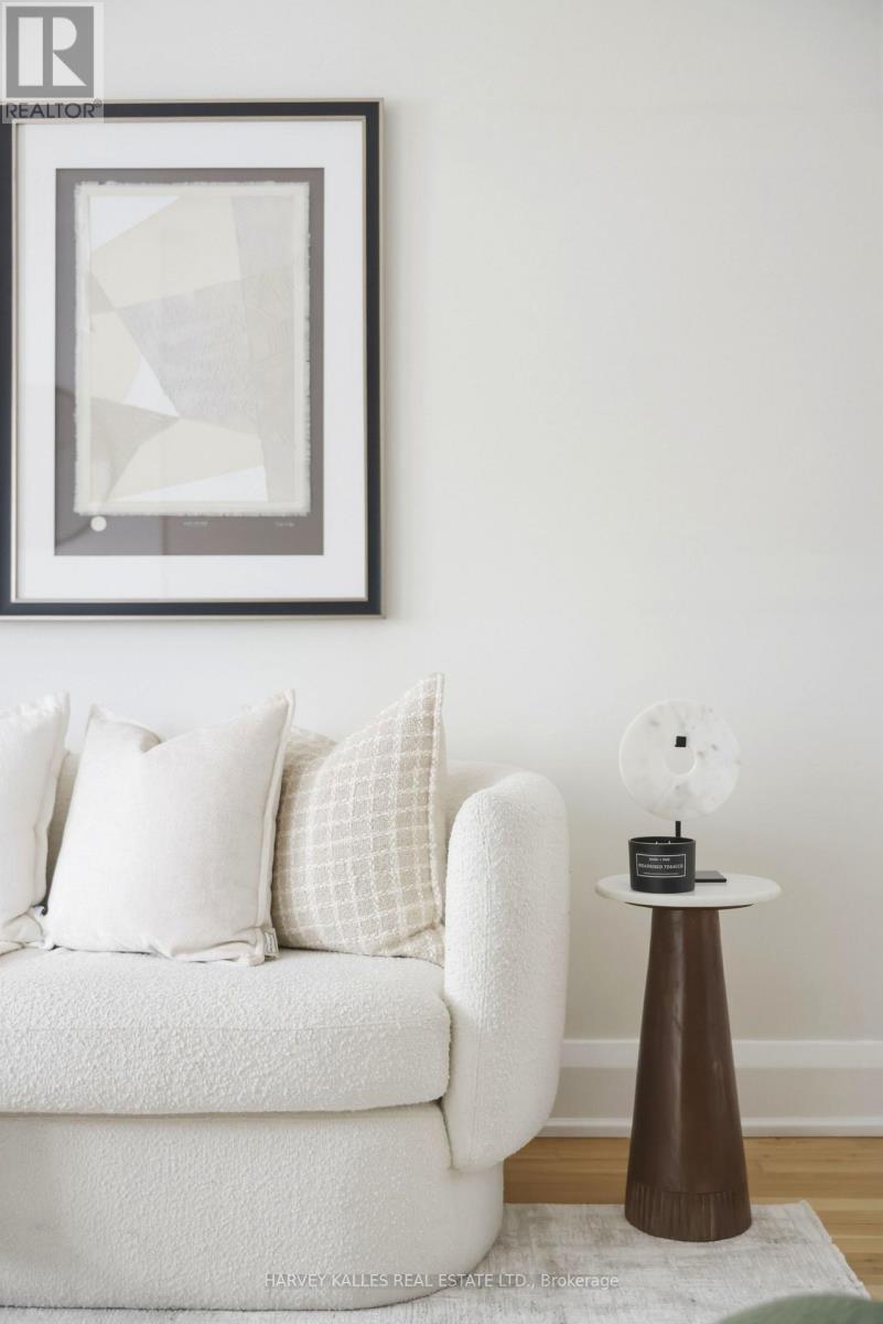 683 HILLSDALE AVENUE E, Toronto (Mount Pleasant East), Ontario, M4S1V4 — Photo 8