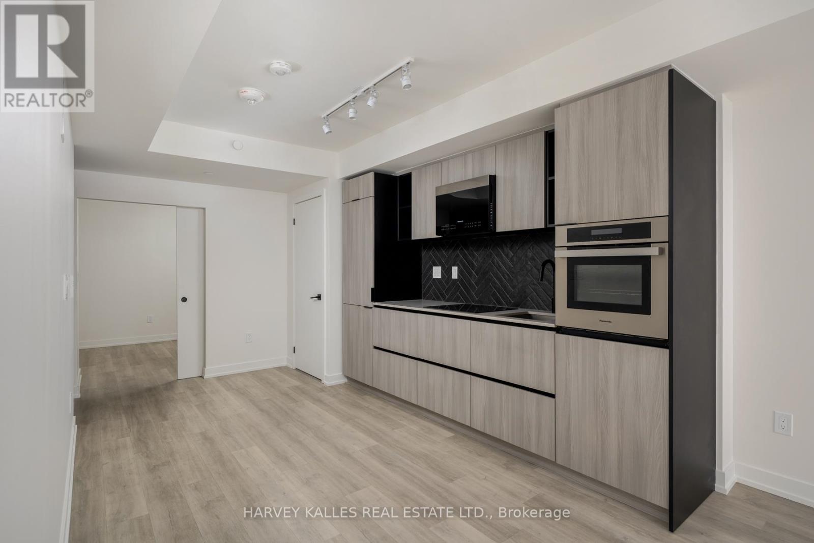 507 - 2 AUGUSTA AVENUE, Toronto (Waterfront Communities), Ontario, M5V0T3 — Photo 8