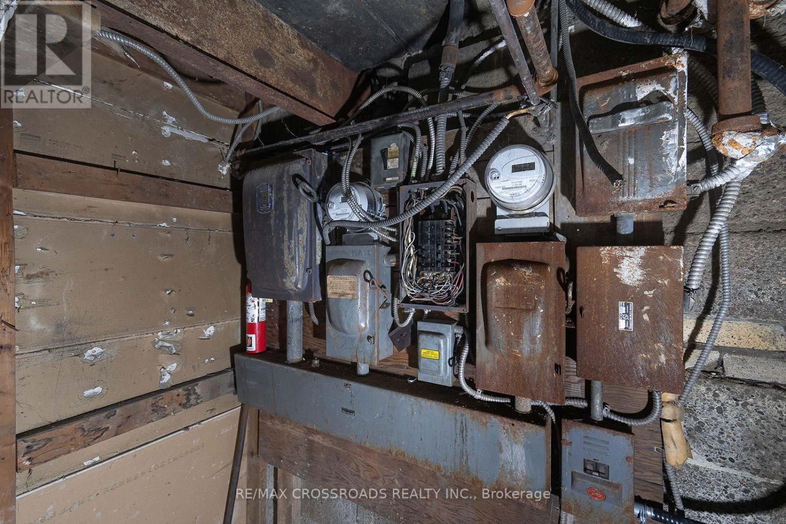 2230 KINGSTON ROAD, Toronto (Birchcliffe-Cliffside), Ontario, M1N1T9 — Photo 21