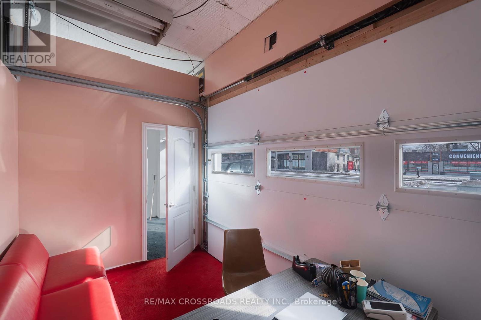 2230 KINGSTON ROAD, Toronto (Birchcliffe-Cliffside), Ontario, M1N1T9 — Photo 6