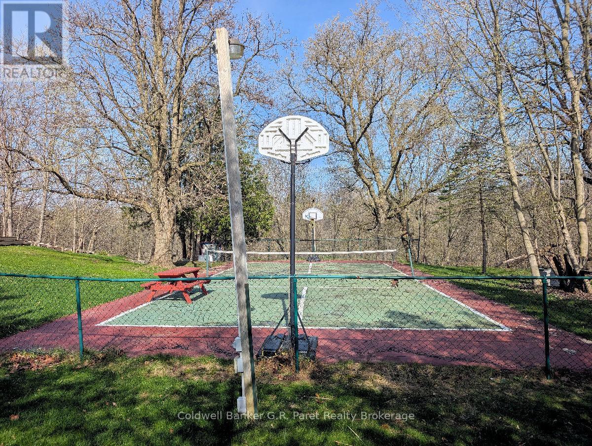 53 PARKWOOD DRIVE, Tillsonburg, Ontario, N4G2B7 — Photo 14