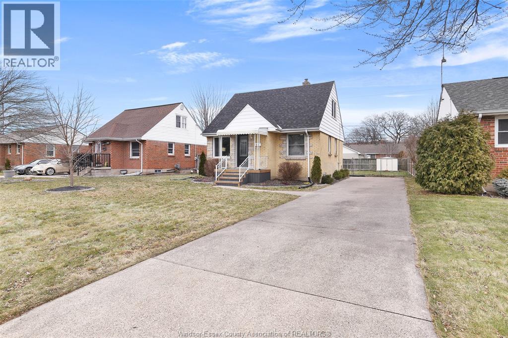 846 LAPORTE, Windsor, Ontario, N8S3R4 — Photo 3