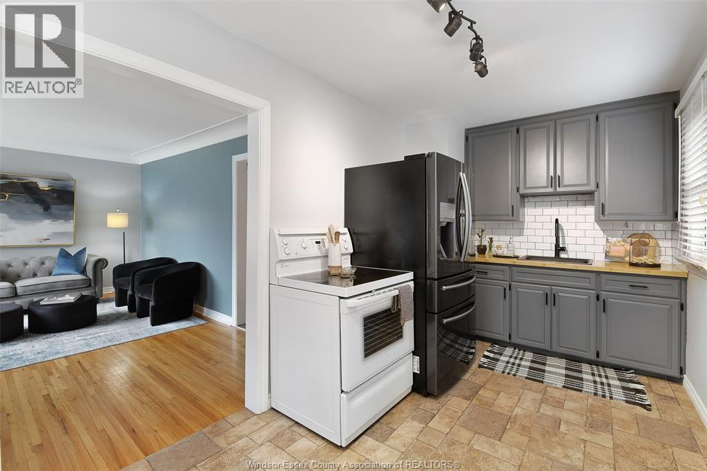 846 LAPORTE, Windsor, Ontario, N8S3R4 — Photo 9