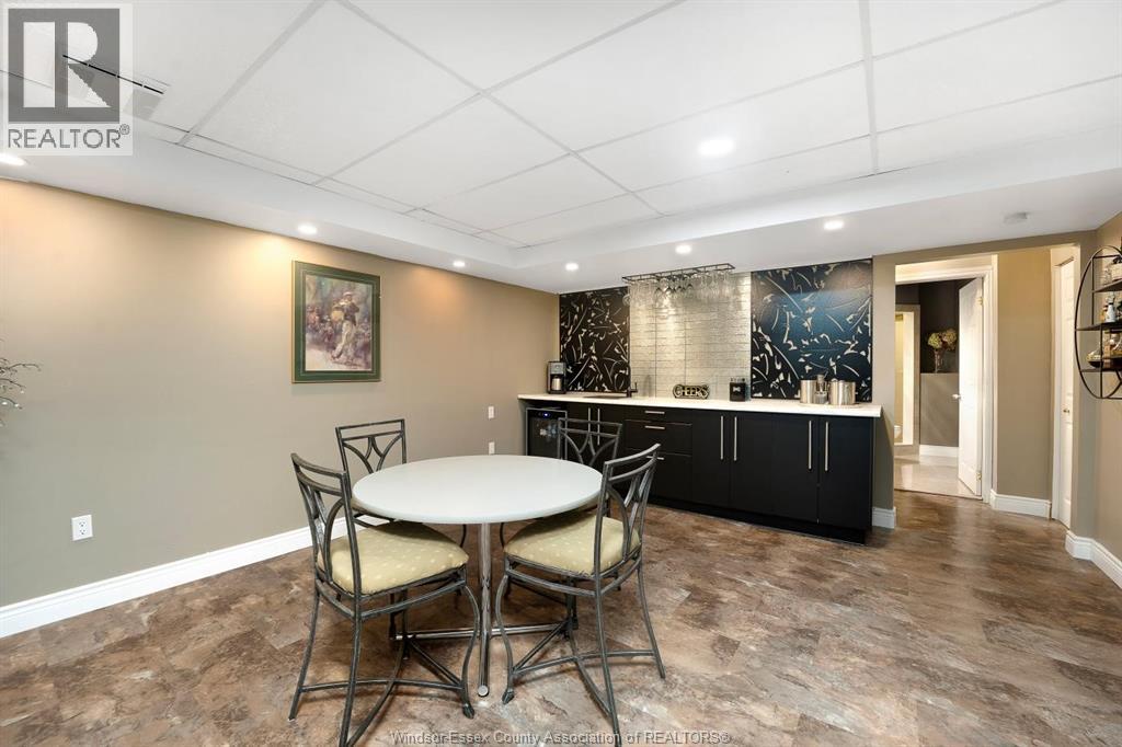 438 MARTINIQUE AVENUE, Windsor, Ontario, N8P1G7 — Photo 16