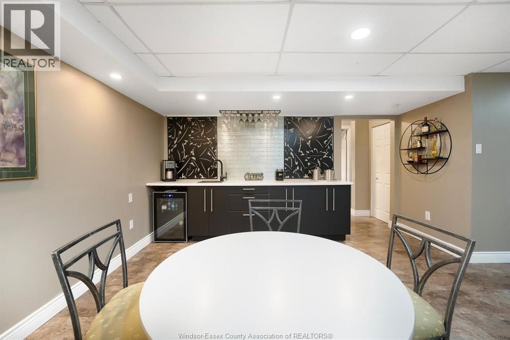 438 MARTINIQUE AVENUE, Windsor, Ontario, N8P1G7 — Photo 18