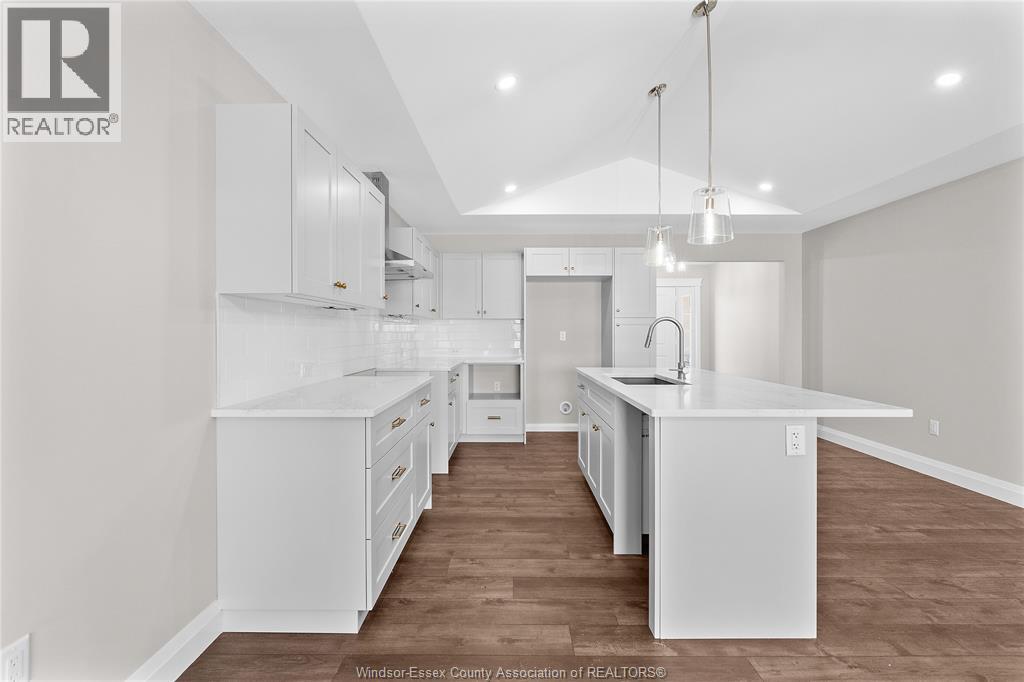 270 ANGELO, LaSalle, Ontario, N9J0E5 — Photo 8
