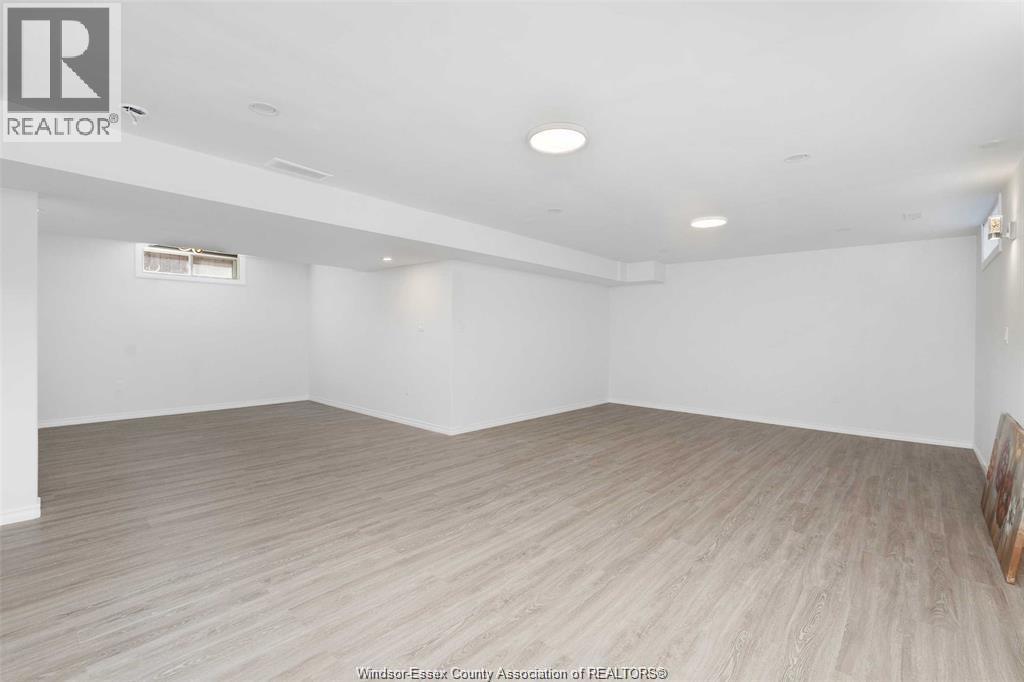 1078 CHARLOTTE CRESCENT, Lakeshore, Ontario, N0R1A0 — Photo 44