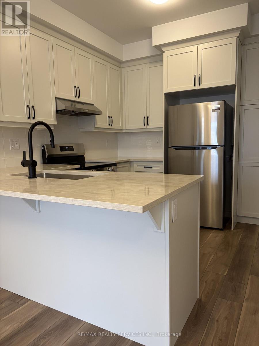 92 YORKSHIRE DRIVE, Barrie, Ontario, L9J1B4 — Photo 6