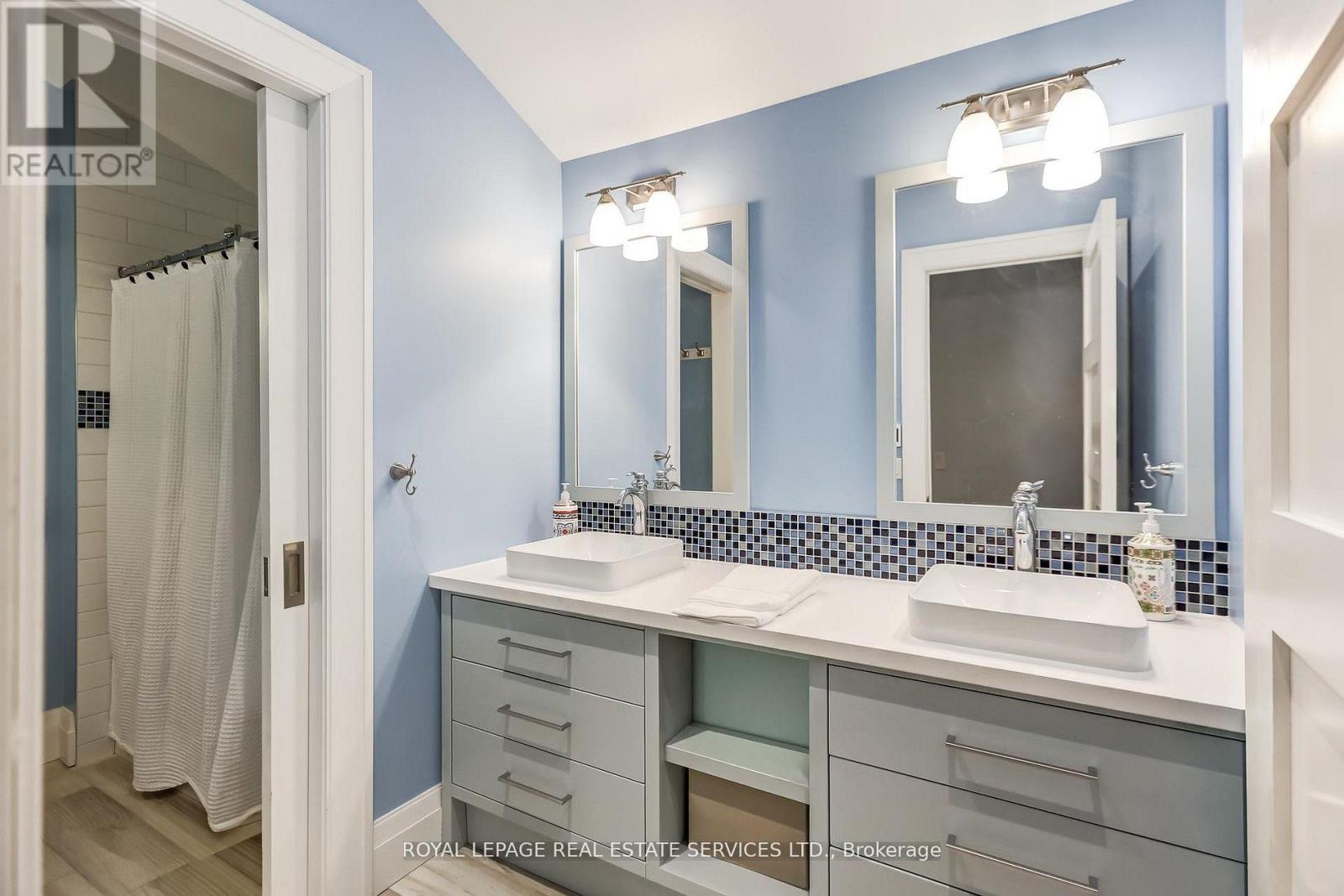 34 LAMBETH ROAD, Toronto (Edenbridge-Humber Valley), Ontario, M9A2Y7 — Photo 21