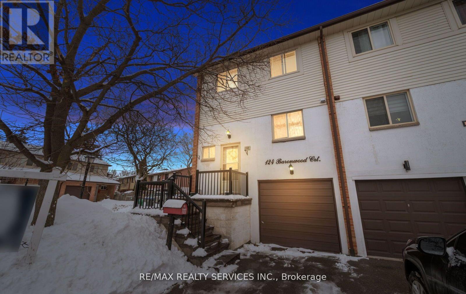 124 - 124 BARONWOOD COURT, Brampton (Brampton North), Ontario, L6V3H7 — Photo 2